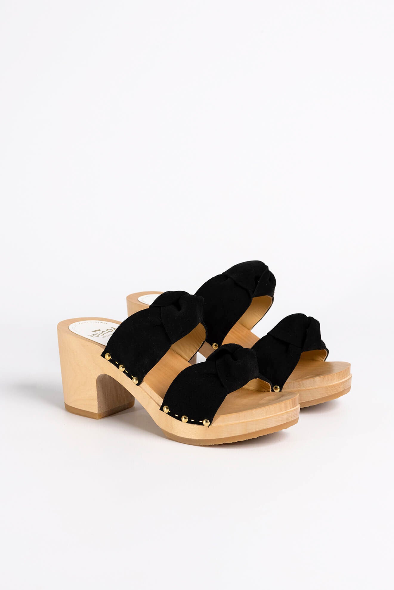 YNOUI VELVET NOIR